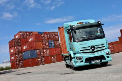 Deux tracteurs électriques pour les Transports Bogaert