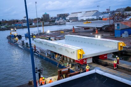 Mammoet remplace les ponts de la gare d’Amsterdam