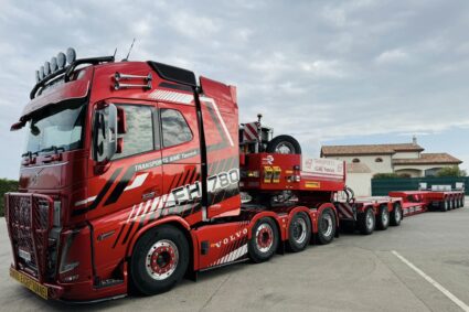 Un ensemble qui ne passe pas inaperçu : le nouveau Volvo de 780 ch des Transports Aimé Yannick